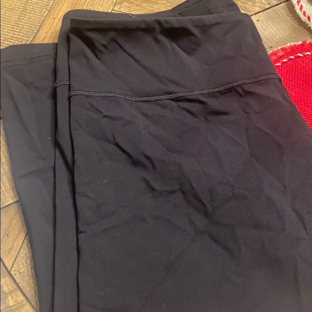 Lululemon Capri yoga pants: size 8